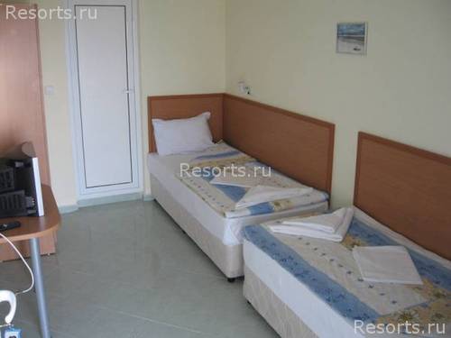 Eskada Hotel 12